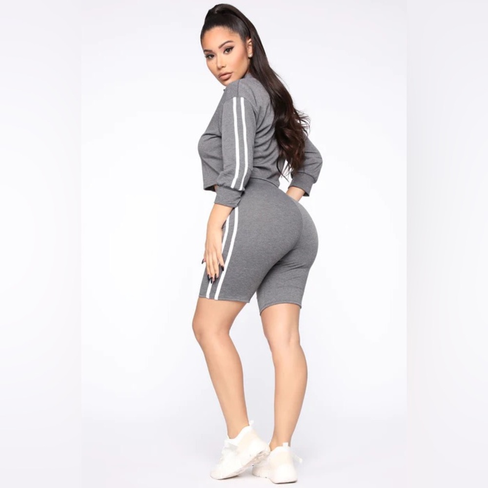Fashion Nova 2Piece biker short set. Size XL Color Grey
